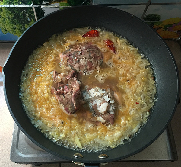 Stewed Beef with Sauerkraut recipe