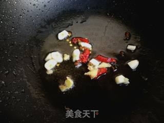 #团圆饭#garlic and Yellow Fried Jelly recipe