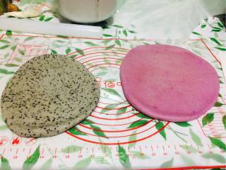 #aca Fourth Session Baking Contest# Making Pornographic Bread with True and False Dragon Fruit recipe