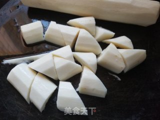 Yam Chicken Feet and Snail Soup recipe