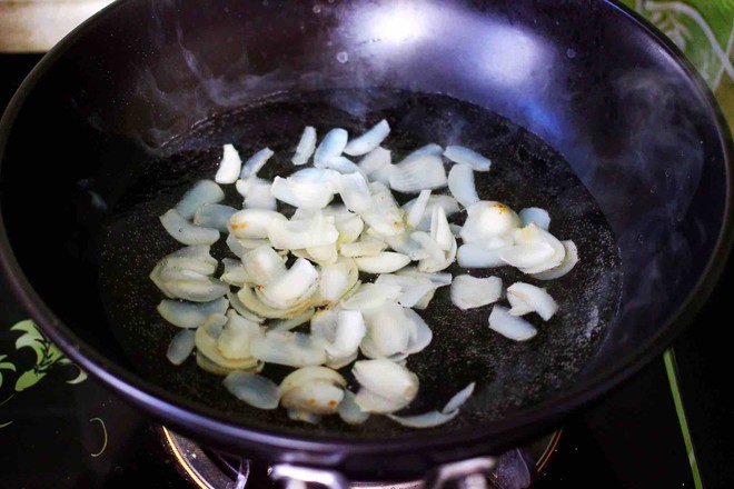 Lily Sea Shrimp and Snow Pea Stir-fry recipe