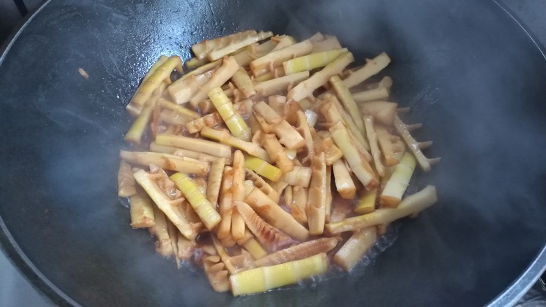 Braised Spring Bamboo Shoots in Oil recipe