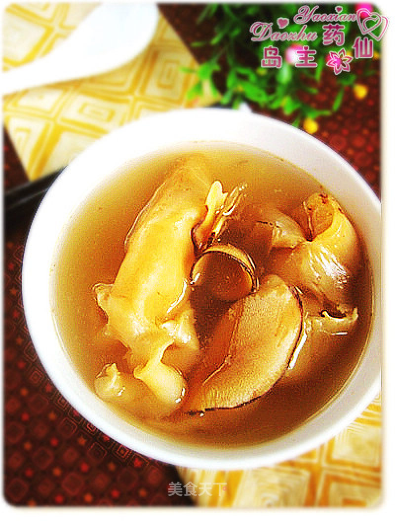 Moisturizing Skin Fairy Soup-sea Coconut Gum Chicken Soup recipe