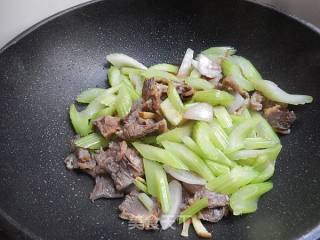 Celery Twice-cooked Beef recipe