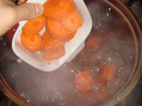 Carrot Burdock Soup recipe