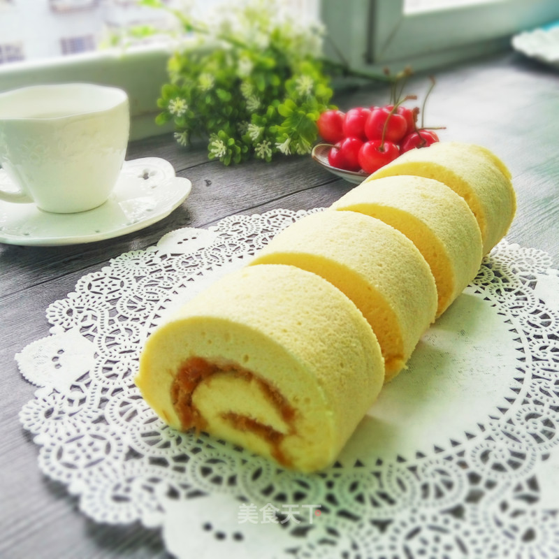#aca烤明星大赛# Meat Floss Cake Roll recipe
