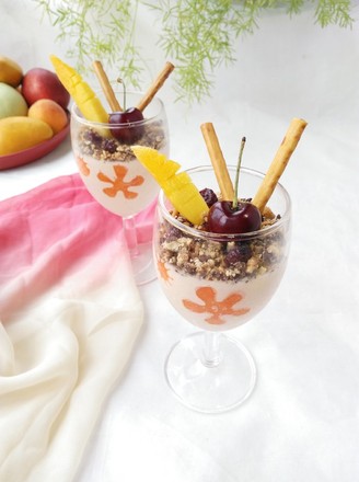 Strawberry Cheese Mousse Cup recipe