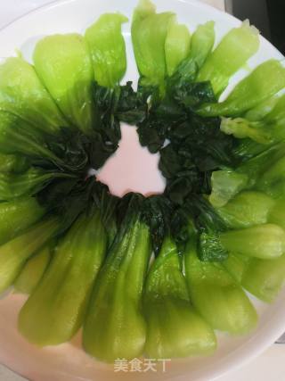 Shiitake Mushroom Shanghai Green recipe