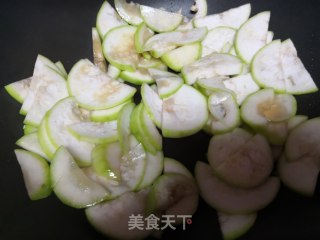 Noodles with Night Blossom Tomatoes recipe