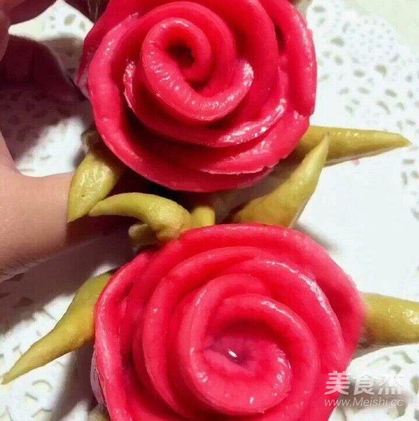 Rose Buns recipe