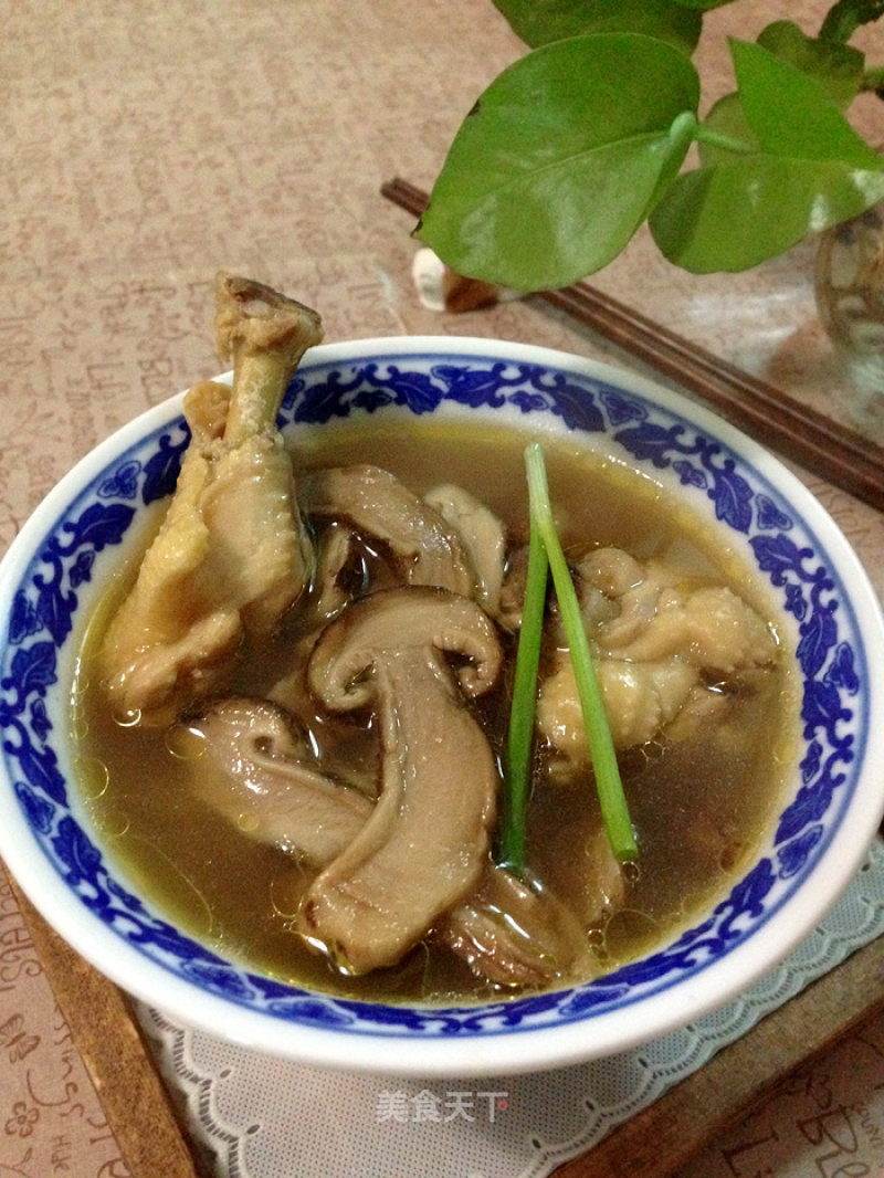 Matsutake Chicken Soup recipe