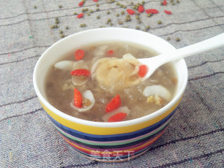 Lily Green Bean White Fungus Soup recipe