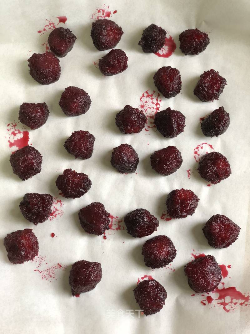 Sweet and Sour Dried Bayberry recipe