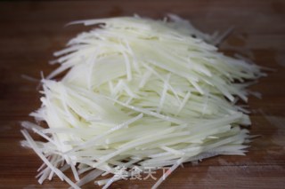 [shredded Potatoes with Cold Salad]——home-made Simple Summer Cold Dishes recipe