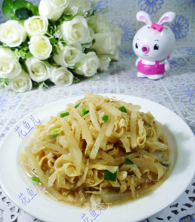 Stir-fried Shredded Carrot with Shrimp Skin Thousands recipe