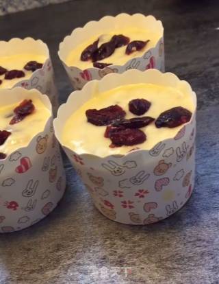 Cranberry Banana Muffin Cups recipe