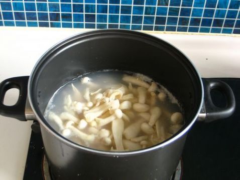 Seafood Mushroom Chicken Congee recipe