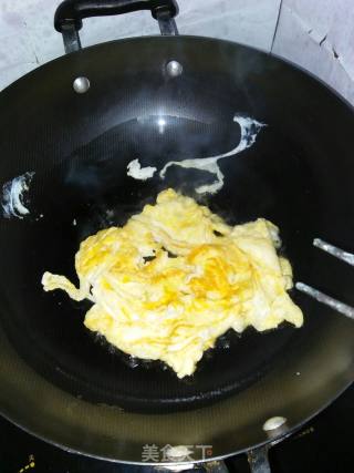 Scrambled Eggs with Cucumber and King Pleurotus recipe