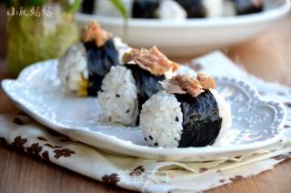 Tuna Fruit Rice Ball recipe