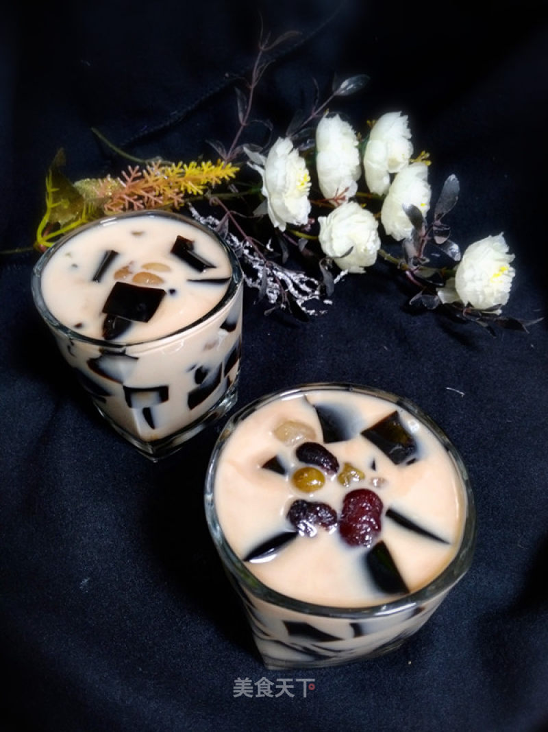 Honey Soy Milk Tea with Roasted Grass recipe