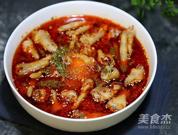 Chicken Feet Mixed with Garlic recipe