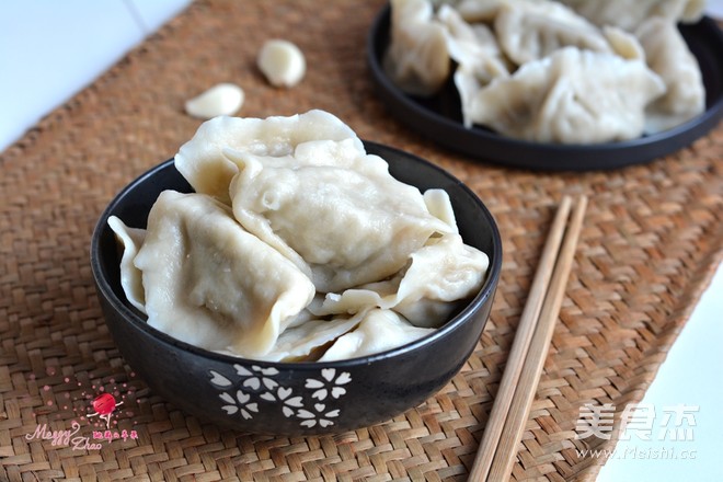 Cabbage Pork Dumplings recipe