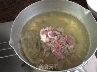 #春食野菜香#pig Liver and Wolfberry Vegetable Soup recipe