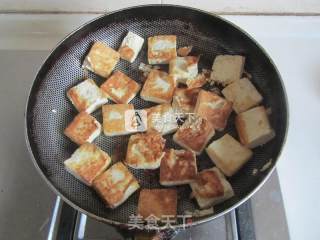 Stir-fried Stinky Tofu with Leeks recipe