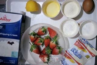 Creamy Strawberry Bebs recipe