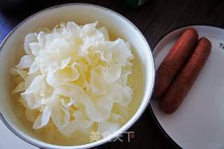 Tremella Beef Intestine Fruit Salad recipe