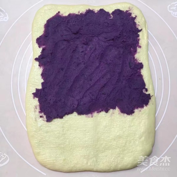 Soup Type Marbled Purple Potato Toast recipe