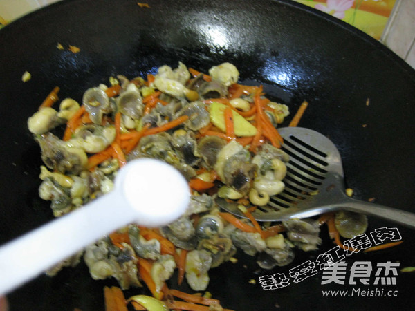 Stir-fried Snail Meat recipe