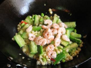 Stir-fried Shrimp with Mixed Vegetables recipe