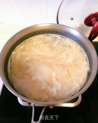 Bird's Nest Pasta Baked Egg recipe