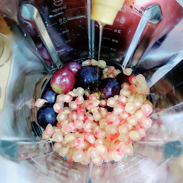 Grape Pomegranate Juice | Nourish The Lungs and Detoxify recipe