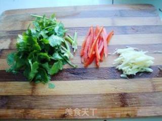 Fried Chicken with Rice Noodles recipe