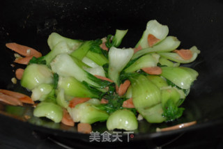 Stir-fried Rape with Ham Sausage recipe