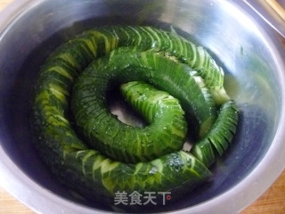 【yiru Refreshing Cold Dishes】fine Cucumber recipe