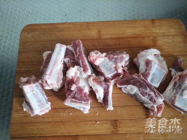 Stewed Pork Belly with Home-cooked Bones, The Most Enjoyable One Pot recipe