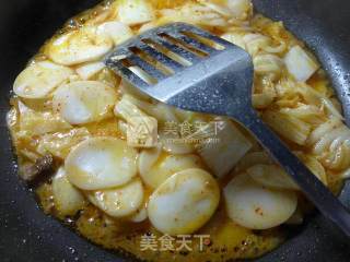 Stir-fried Rice Cake with Beef Sauce and Cabbage recipe