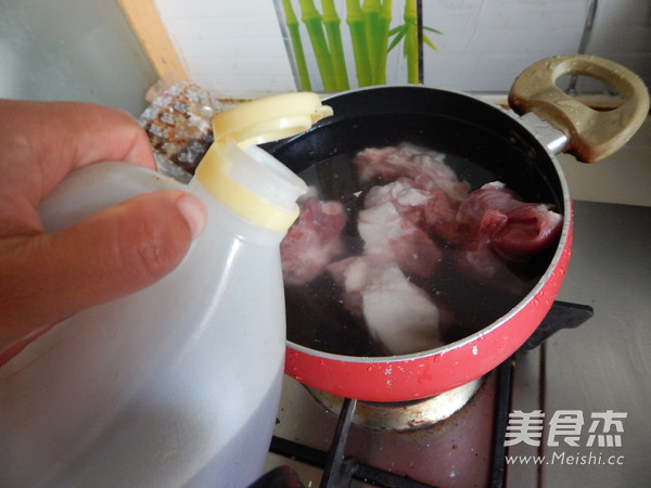 Lotus Root Pork Ribs Soup recipe