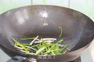 Open Onion Oil Noodles recipe