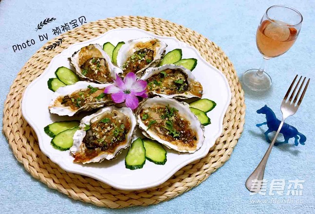 Grilled Oysters with Oyster Sauce and Garlic recipe