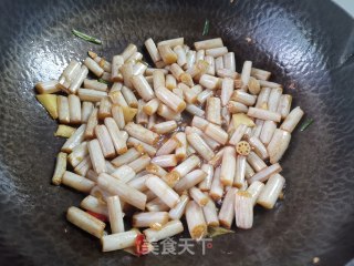 Hot and Sour Lotus Root Strips recipe