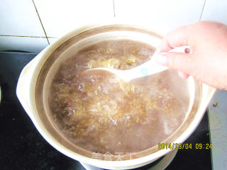 Dehumidification and Nourishing Spleen Porridge ------ Red Bean and Barley Porridge recipe