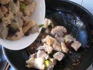 One Pot of Food for Two Ways: One Pot of Glutinous Head and Brain Fragrant recipe