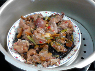 Steamed Chicken with Tangerine Peel and Mushroom recipe