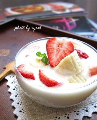 Yogurt and Fruit Mix recipe