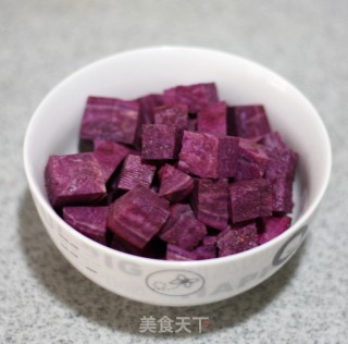 Always Beautiful--saponified Rice, Purple Sweet Potato and White Fungus Soup recipe
