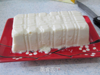 Tofu with Preserved Egg with Shallots recipe